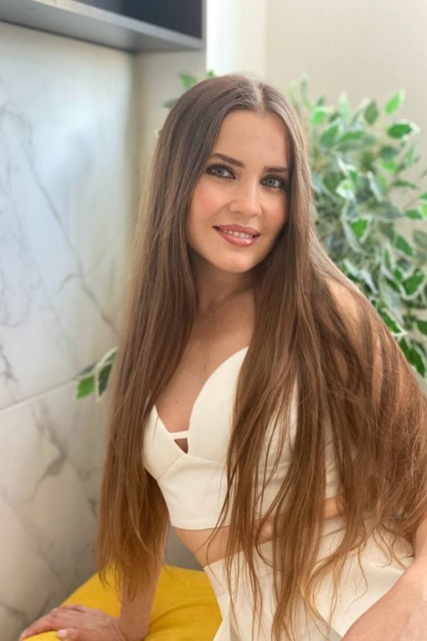 Irina , 38