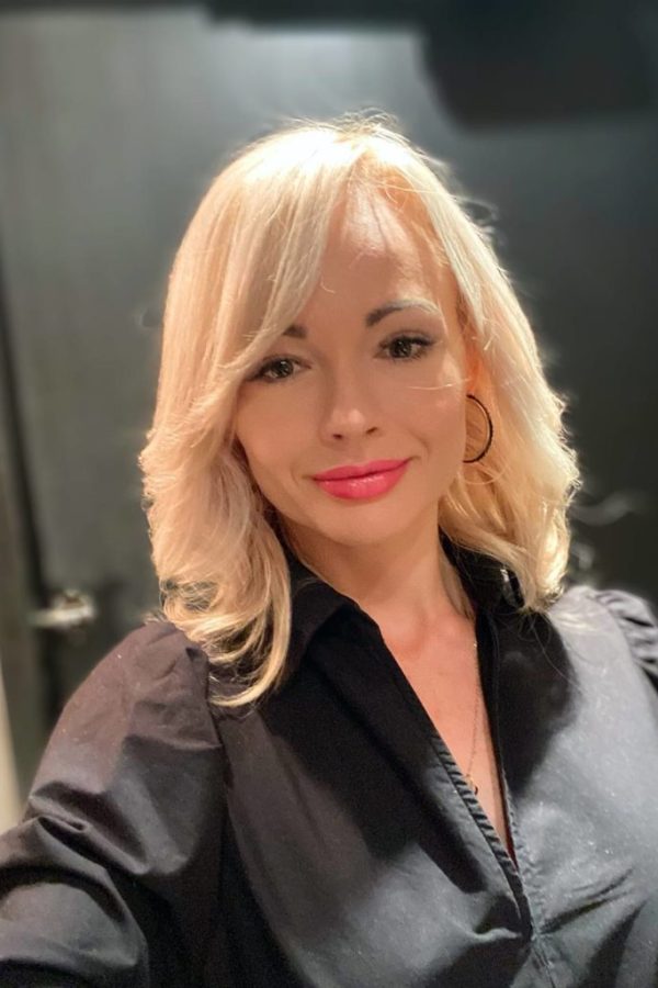 Lilia, 45